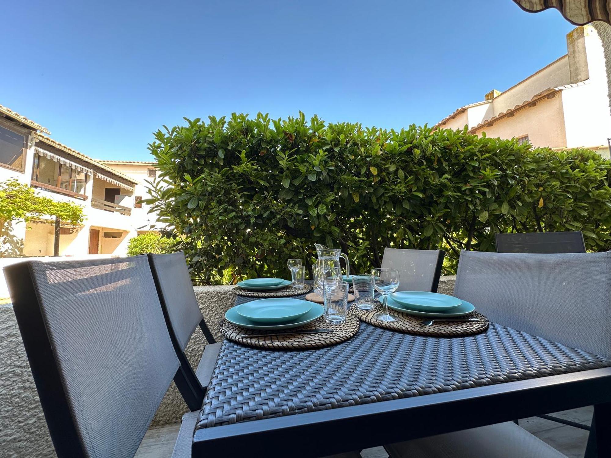 Climatise Avec Et Parking Privatif Locations Vld Camargue Les Saintes-Maries-de-la-Mer