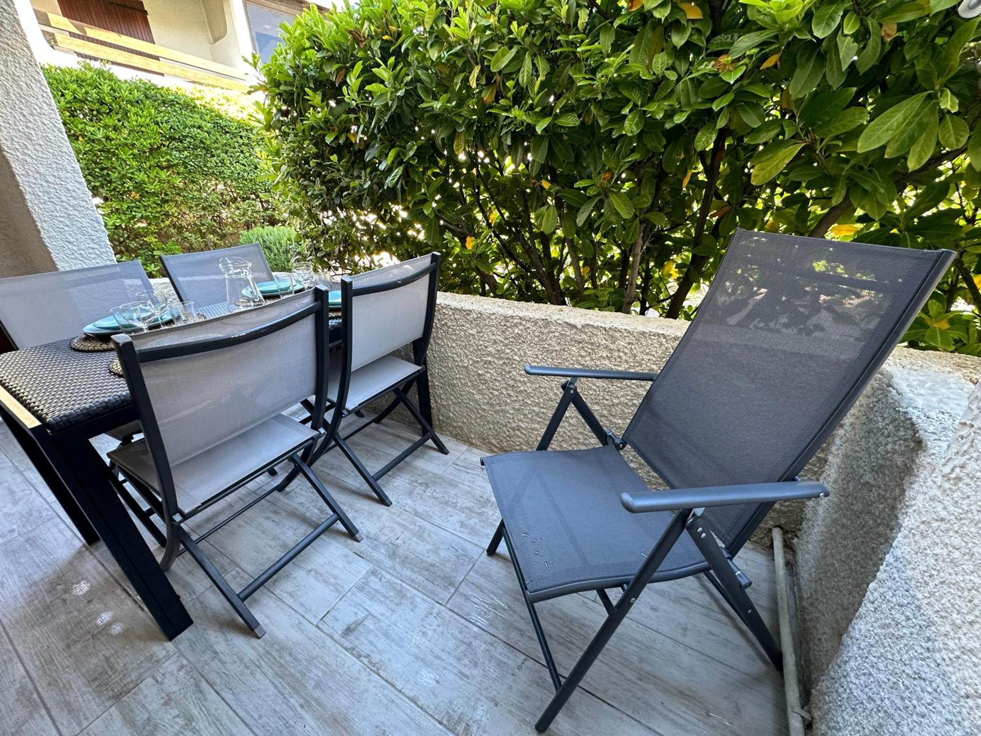 Appartement Climatise Avec Et Parking Privatif Locations Vld Camargue Les Saintes-Maries-de-la-Mer